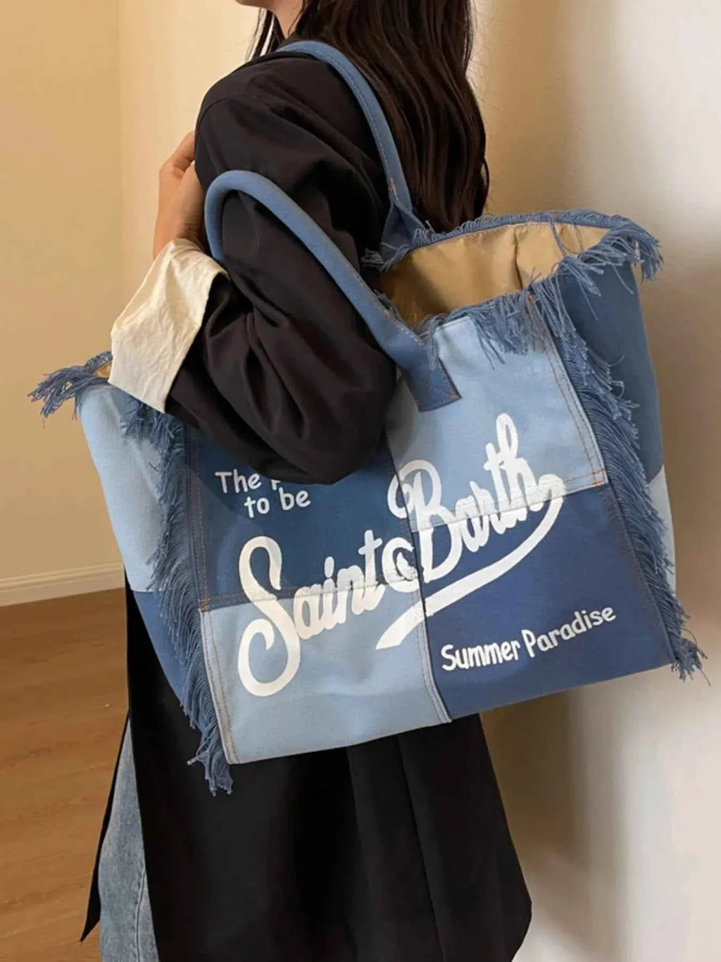 Fringe Letter Canvas Tote Bag 0be35a9ffb064a199d37b9437e894f31-Max-Origin