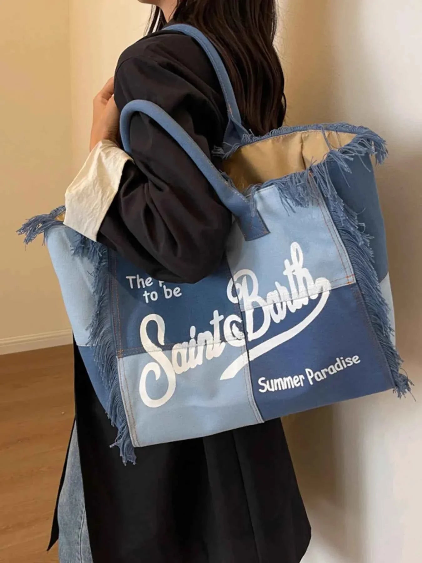 Fringe Letter Canvas Tote Bag 0be35a9ffb064a199d37b9437e894f31-Max-Origin