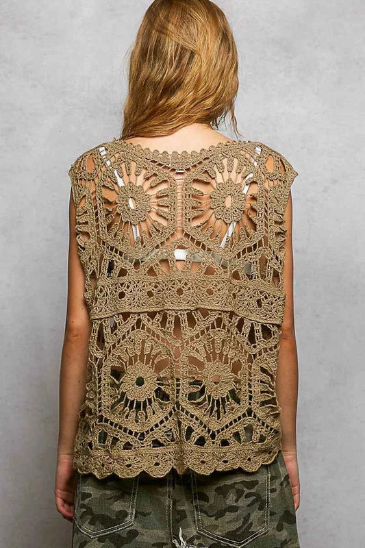 Openwork Round Neck Floral Crochet Tank 0bec616e-f031-4005-9b04-7b5395ce0c83-Max-Origin