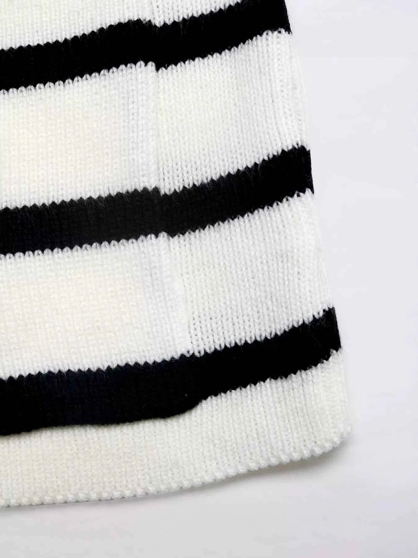 Striped Button-Front Cardigan 0bf3cebd03af4722957566925159b635-Max-Origin