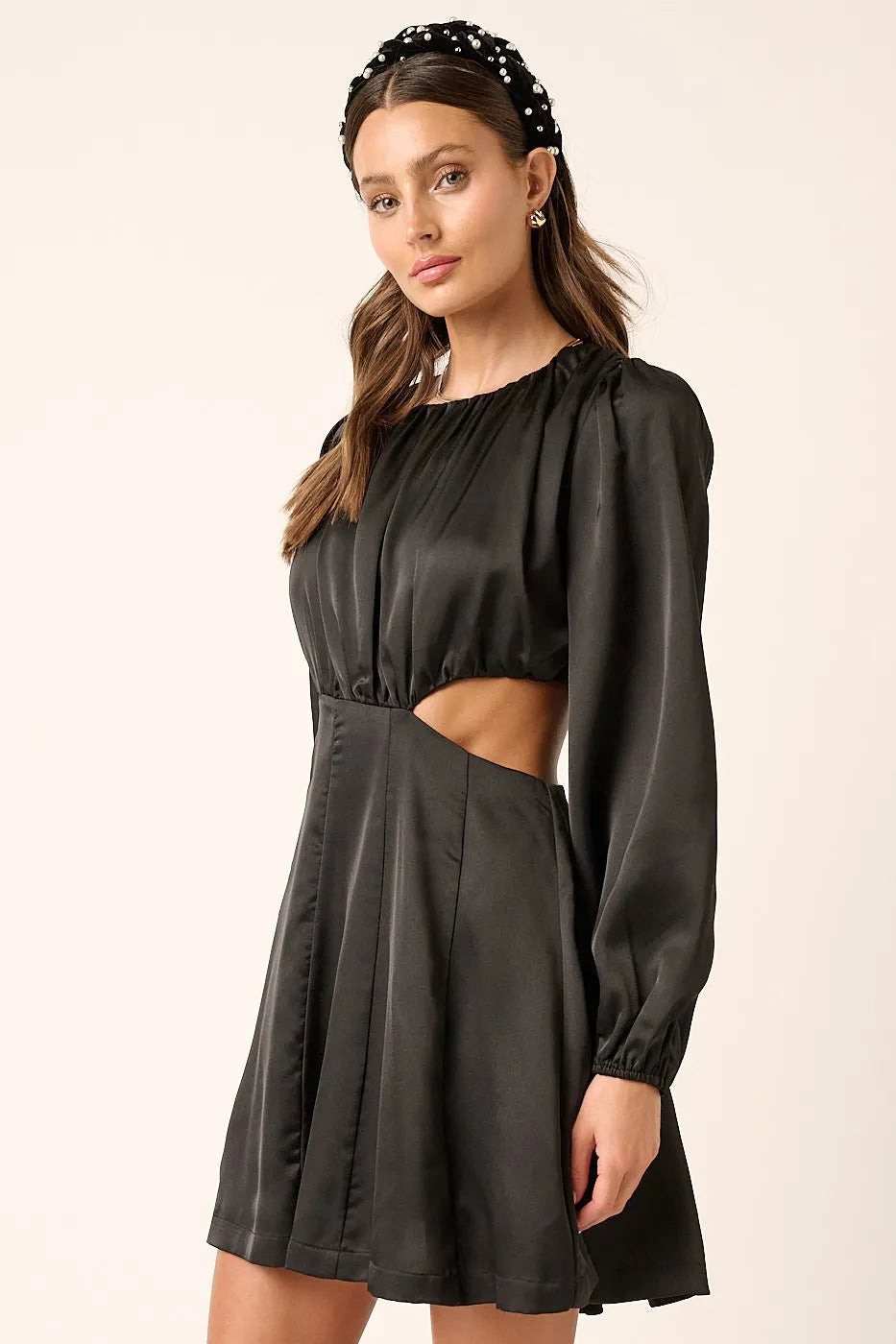 Mittoshop Satin Side Cutout Detail Mini Dress 0c423a17ee244dec8b3cb534c615523c-Max-Origin