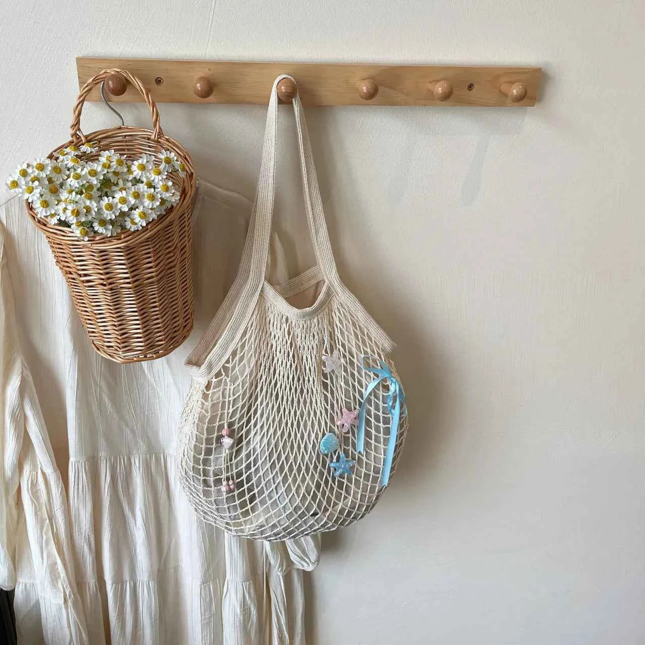 Lightweight Net Shoulder Bag Beige onesize 0c4e7c40263a4c829cb7d20c69b27b28-Max-Origin