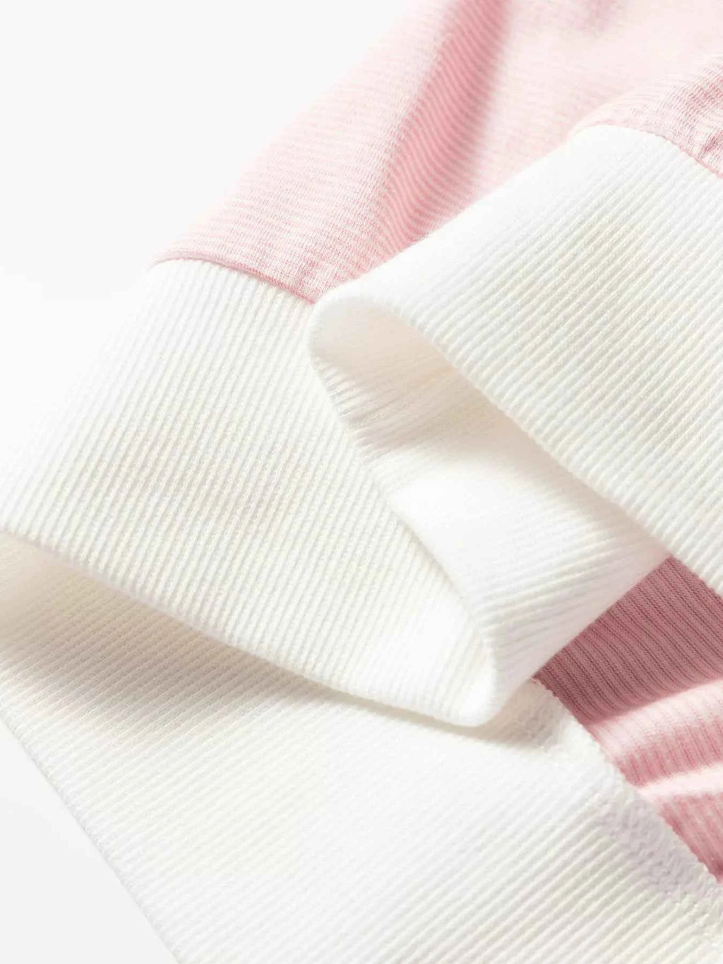 Stripe Contrast Edge Patchwork Long Sleeve Top 0cdb483c67a5405c99dbf4abadde102a-Max-Origin