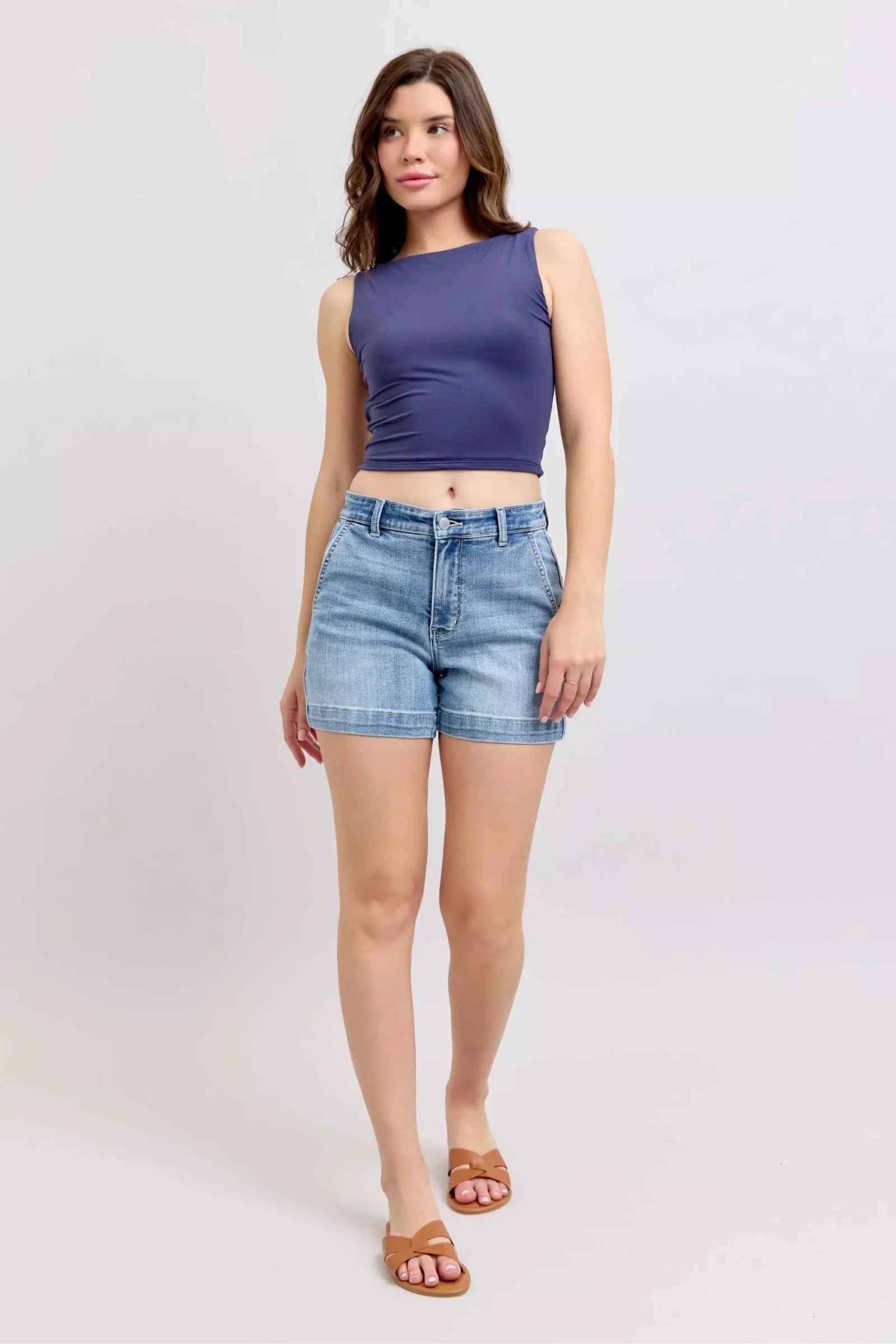 Judy Blue Mid Rise Denim Shorts 0d764332-099b-429a-b9d3-093587bf24e0-Max-Origin