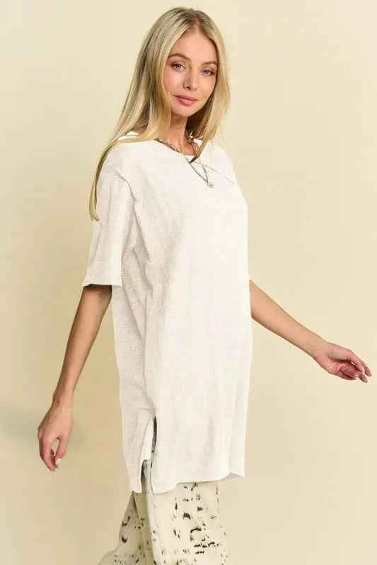 Davi & Dani Short Sleeve Side Slit T-Shirt with Pockets 0db6b97cb6c44124a1fb6c6513b5f8c8-Max-Origin