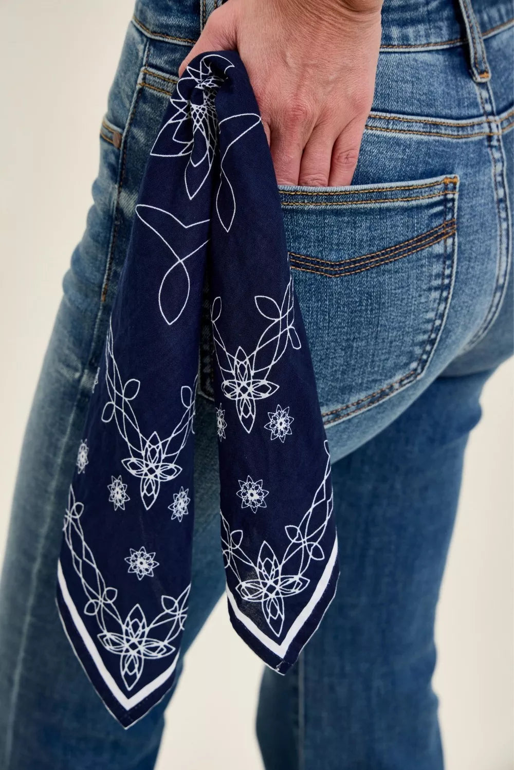 Judy Blue Mid Rise Jaqueline Flare with Triple Needle Back Pkts and Bandana Loop 0dcd0e4e-fe8f-44df-b636-ddb10546eae3-Max-Origin