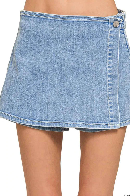 Zenana Wrap Front Skort Denim Shorts 0de302f2-2bed-4d66-ad96-c9c7d1543e84-Max-Origin