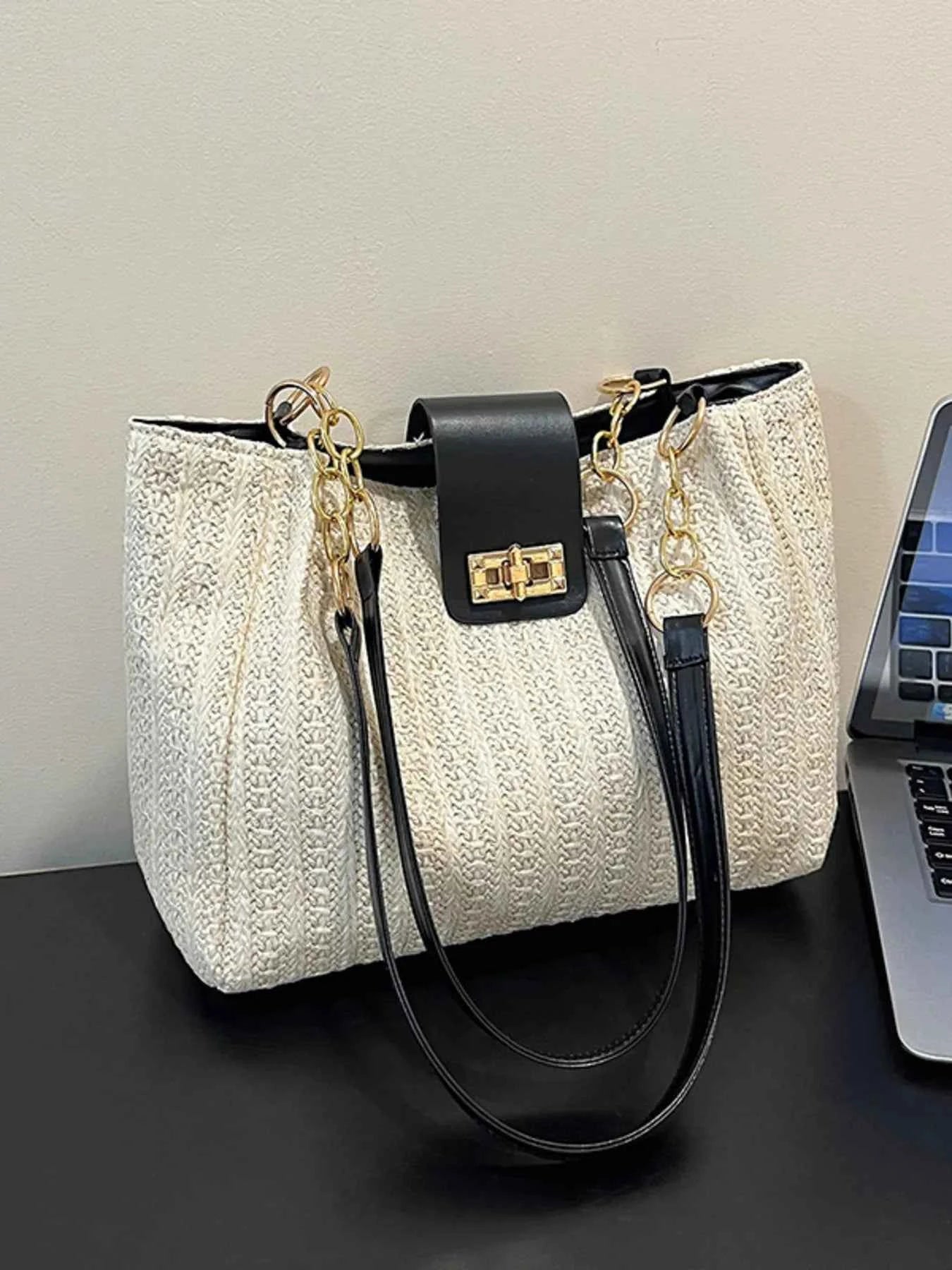 Woven Straw Shoulder Bag Black One Size 0de644e59ca84500a5e5b0c56fd374c2-Max-Origin
