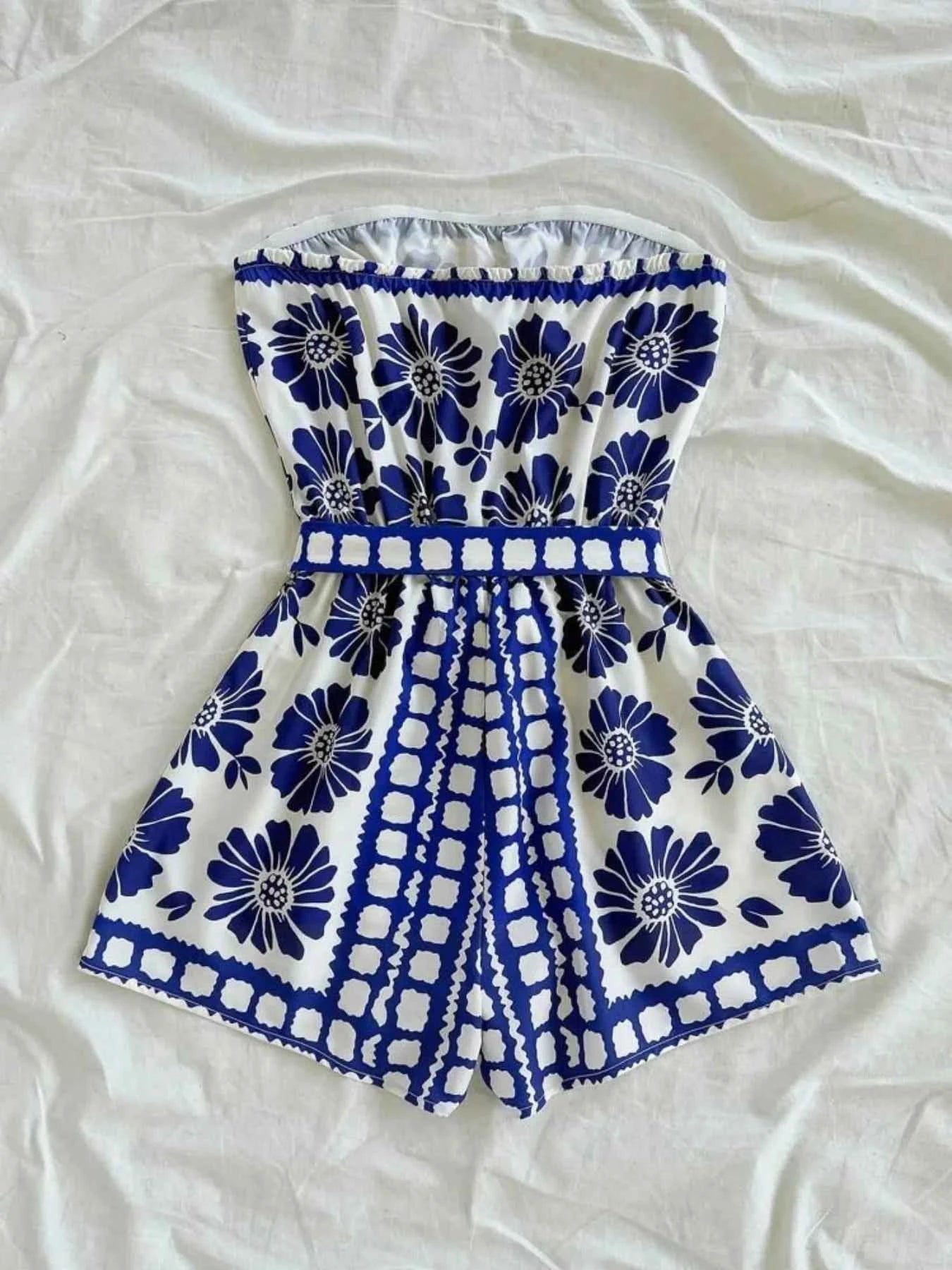 Printed Tube Tie Waist Romper 0deabefb-7b41-4625-9876-33561facf865-Max-Origin
