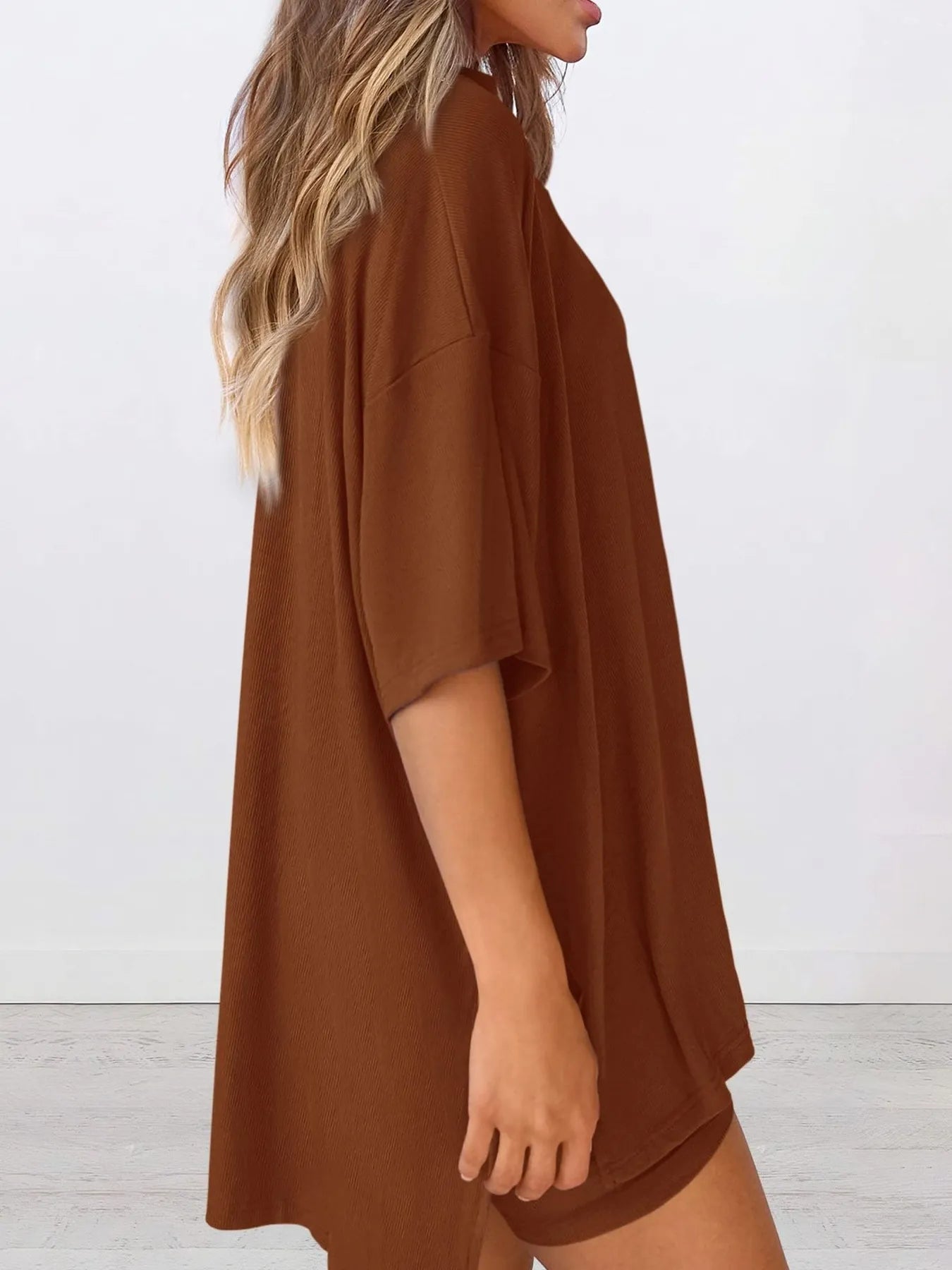 Full Size Oversized Round Neck Top and Shorts Set Plus Size 0e588a2268604305b976e3fd166fa602-Max-Origin