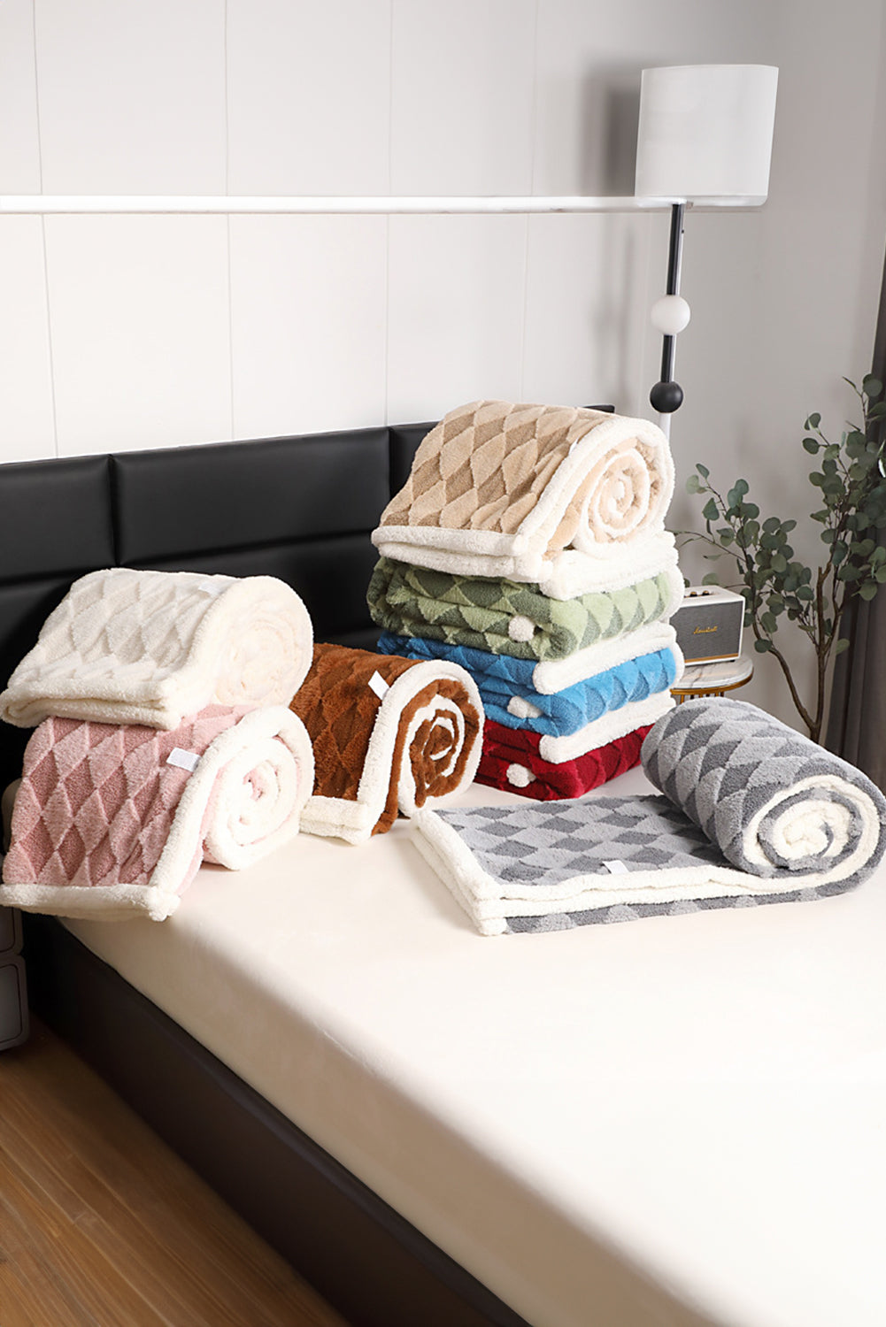 Pink Soft Diamond Pattern Plush Blanket 0ea4f206c84f2177
