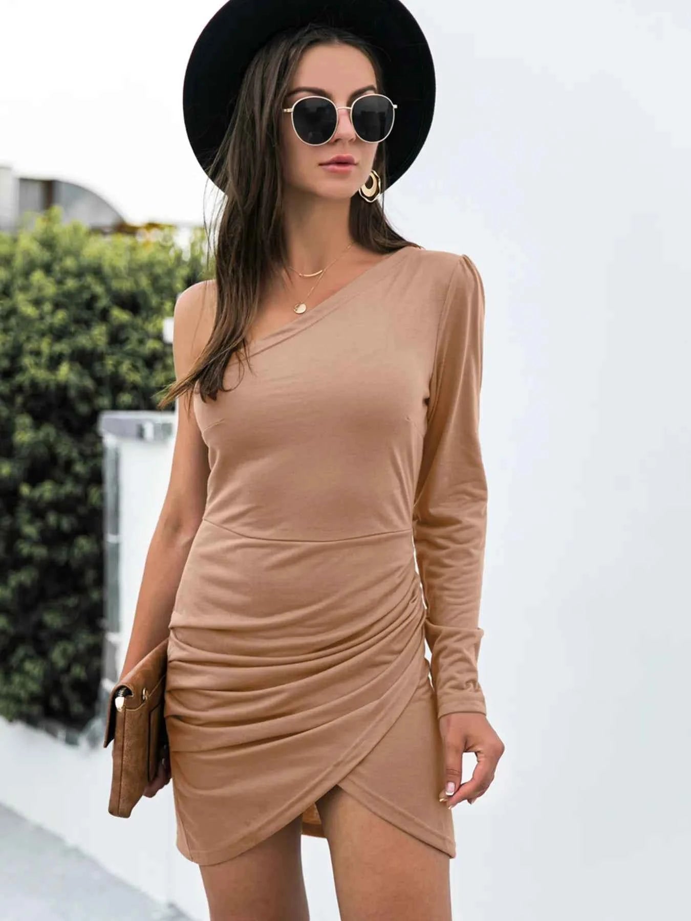 One Shoulder Ruched Bodycon Dress Camel 0ead5f3f-8f04-4441-a505-275a050726cb-Max-Origin
