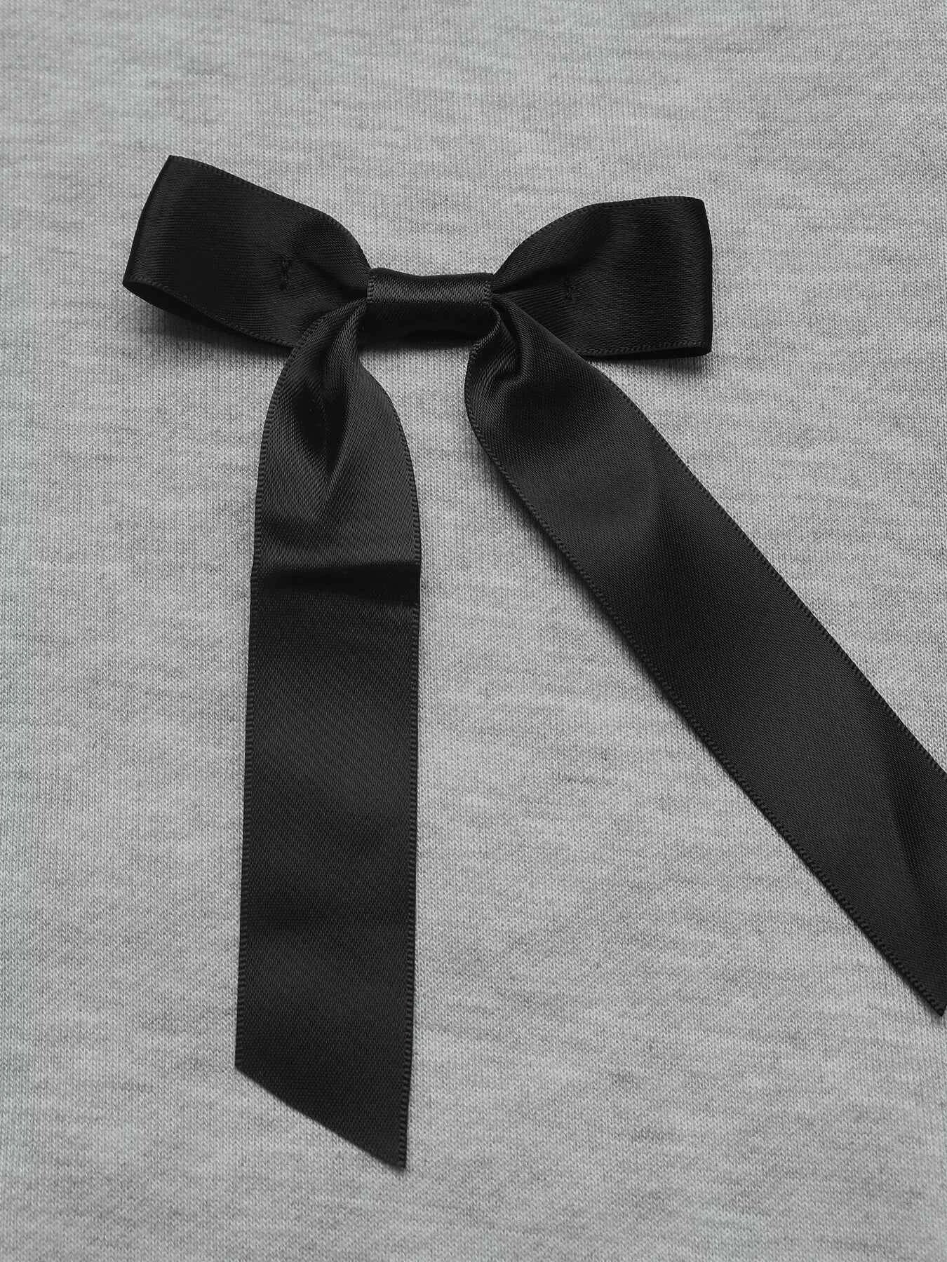 Bow Detail Round Neck Sweatshirt 0ed3e594f86042408f40b912bc1804f2-Max-Origin