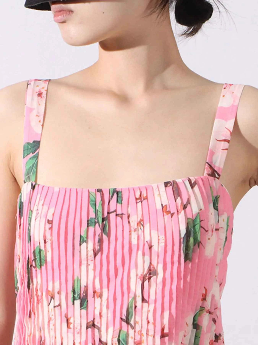 Floral Print Pleated Maxi Dress 0ee82554-92ef-432a-9fbb-9df383fedcf7-Max-Origin