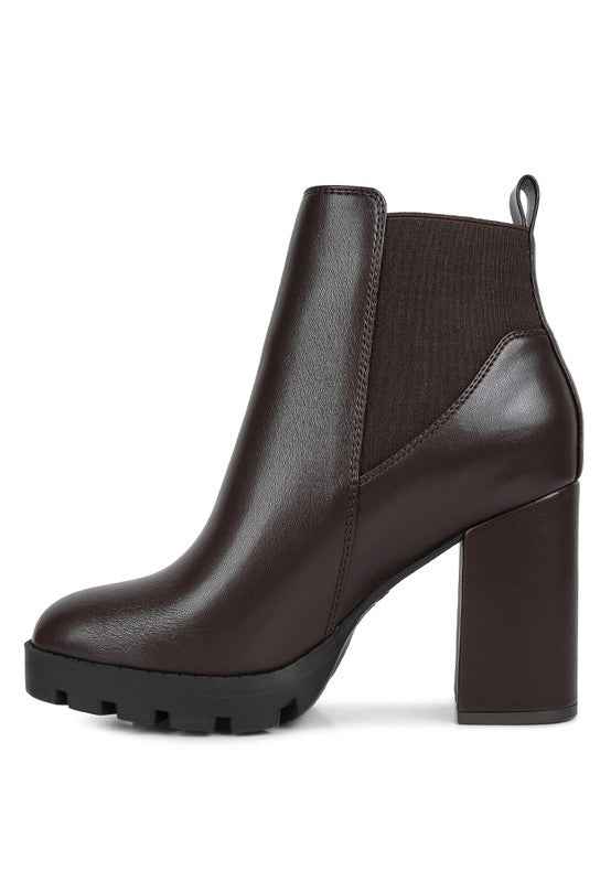 Bolt Chelsea Boot 0f246e45-6314-41e4-b3a7-4f114fe15711