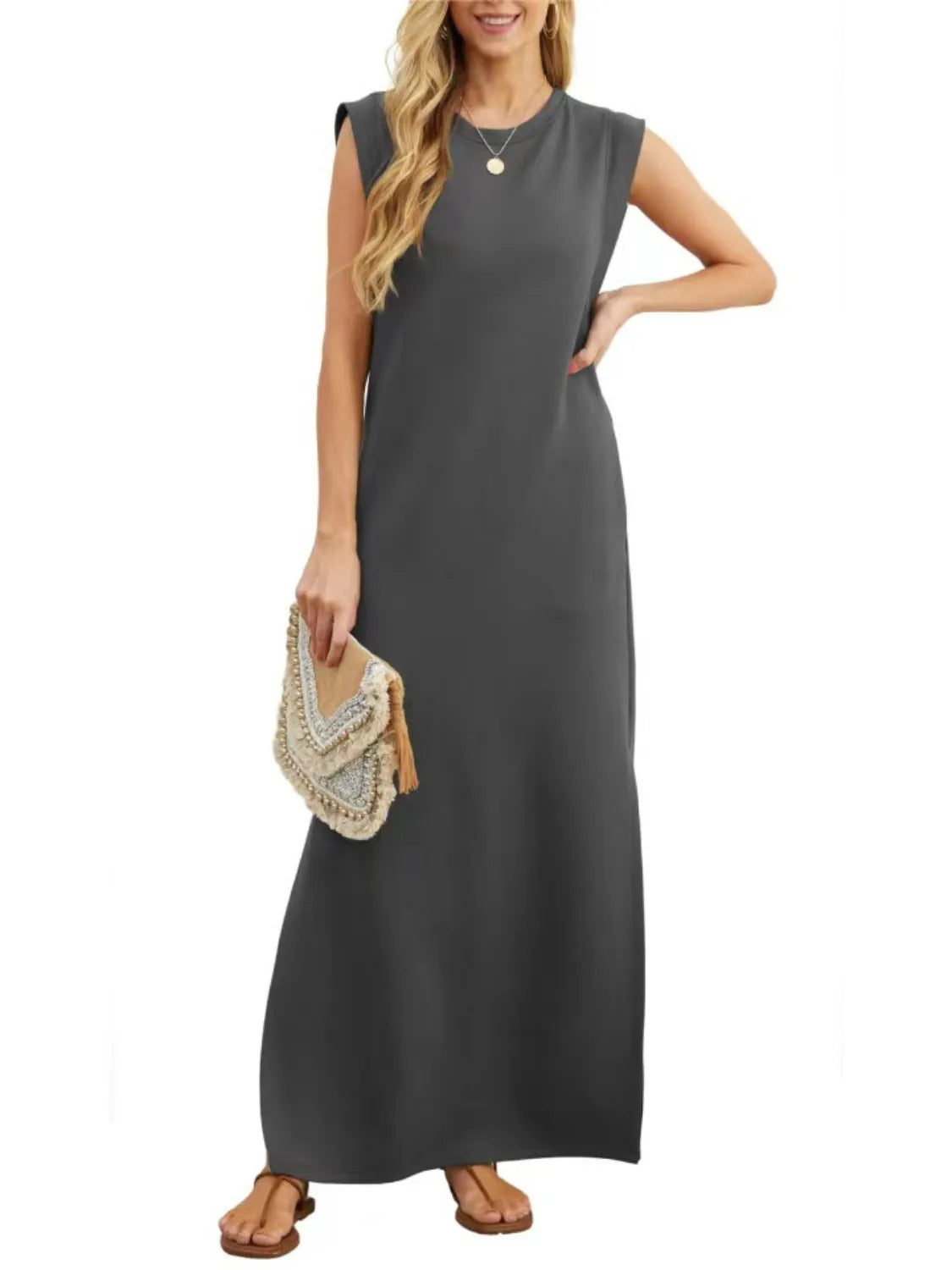 Full Size Slit Round Neck Sleeveless Maxi Tank Dress Plus Size 0f346bc4-6a87-4b36-9e11-f07d4d6f2b05-Max-Origin