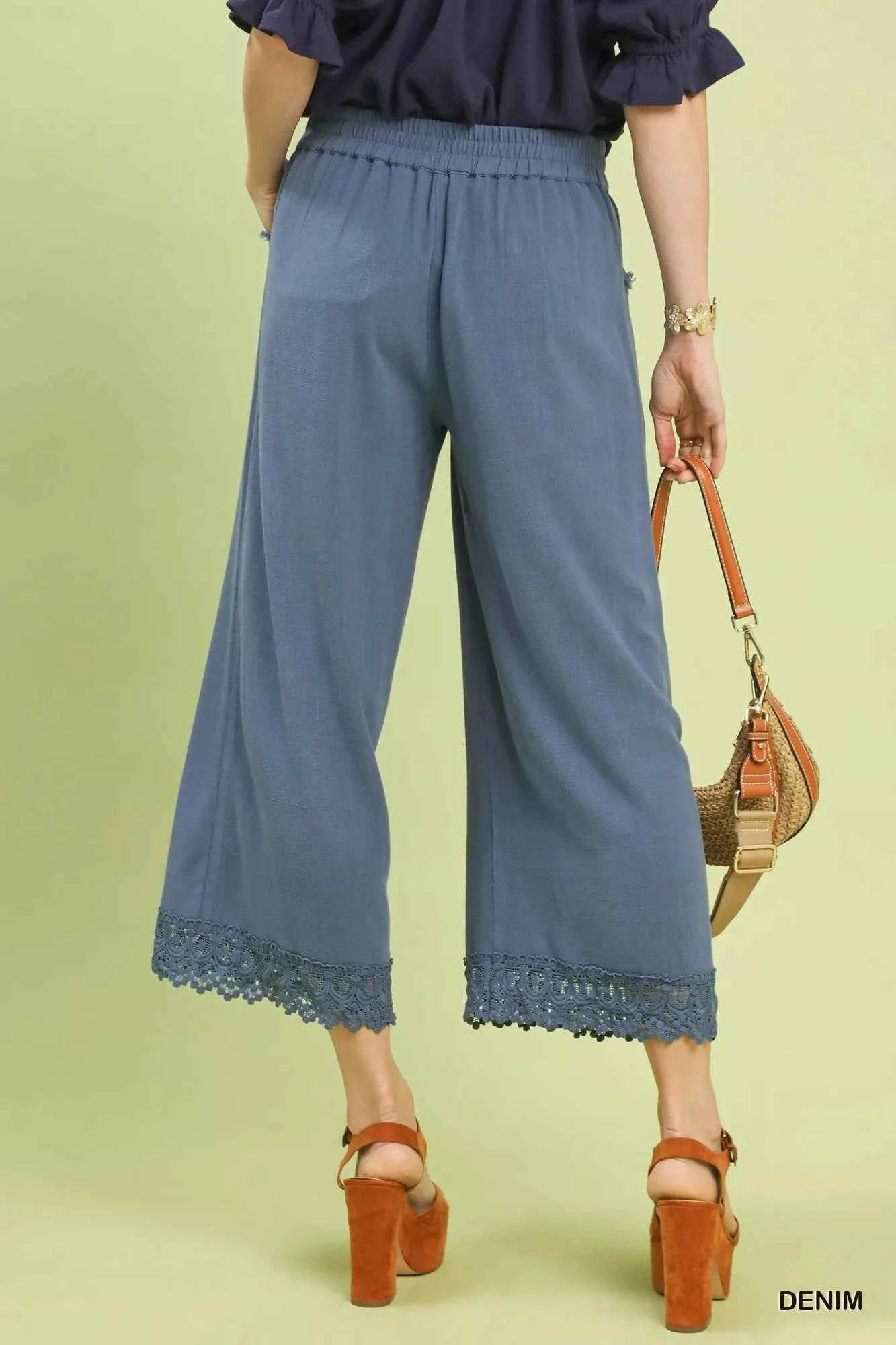 Umgee Linen Wide Leg Cropped Pants with Lace Trim 0f41494e-0e2f-43a6-a35e-e1065972d252-Max-Origin