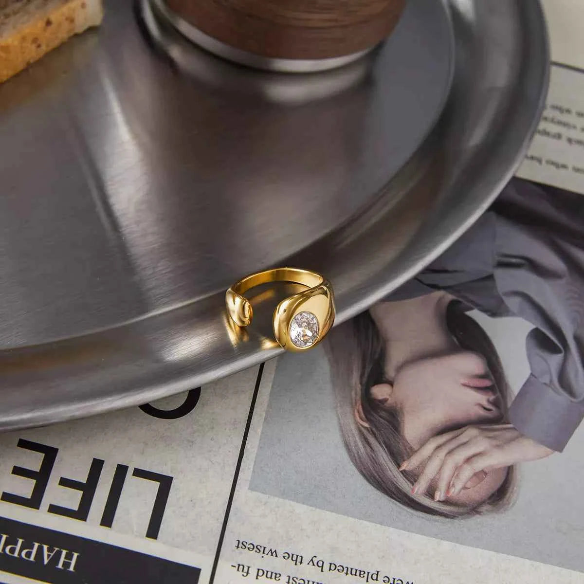 18K Gold-Plated Rhinestone Open Ring 0f8ab83c-ef7a-444a-9c05-434d0e1ecaea-Max-Origin