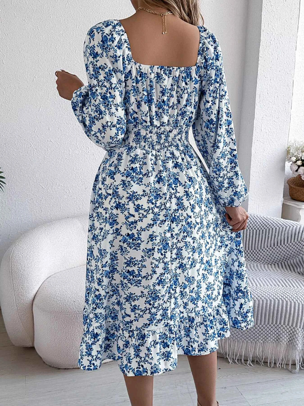 Floral Print Long Sleeve Square Neck Midi Dress 0f9ff915d9ba4b1eafa1dc643cf5d496-Max-Origin
