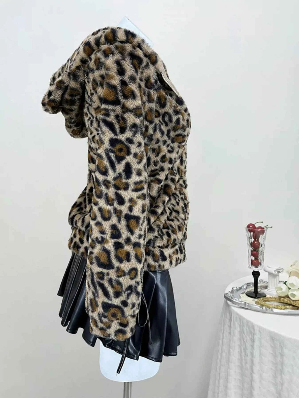 Leopard Plush Zip-Up Hooded Outerwear 0fca9009791a4b26a29e15da58c3ad58-Max-Origin