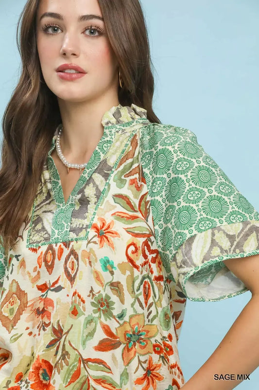 Mixed Print V-Neck Short Sleeve Top 0fcb2a8b-bf30-4b5b-8c21-113defc64fa8-Max-Origin