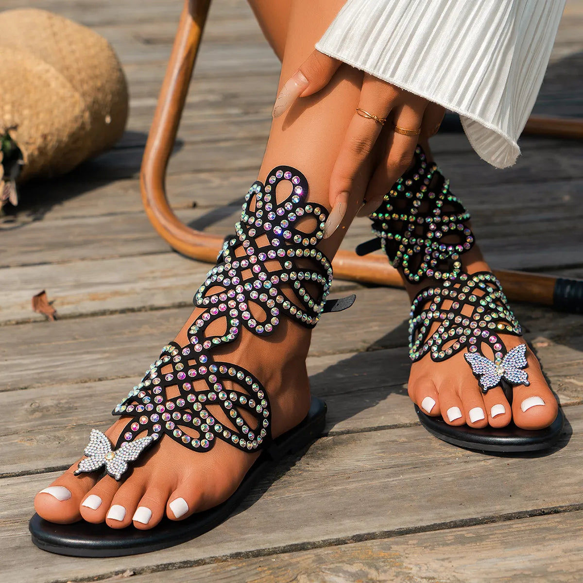Toe Post Flats Sandals 1027800a-a559-4f9d-b5fe-4a6f4f804abf-Max-Origin