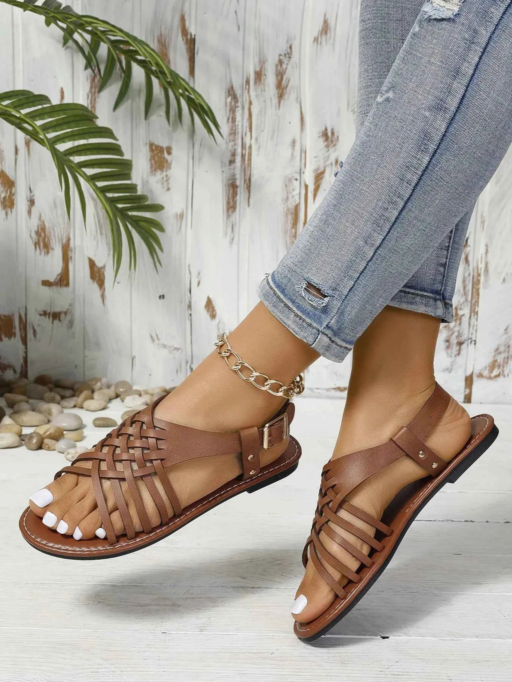 Woven Strappy Flat Sandals 103a695b941d4e12acbe12cdc8d7e3ce-Max-Origin