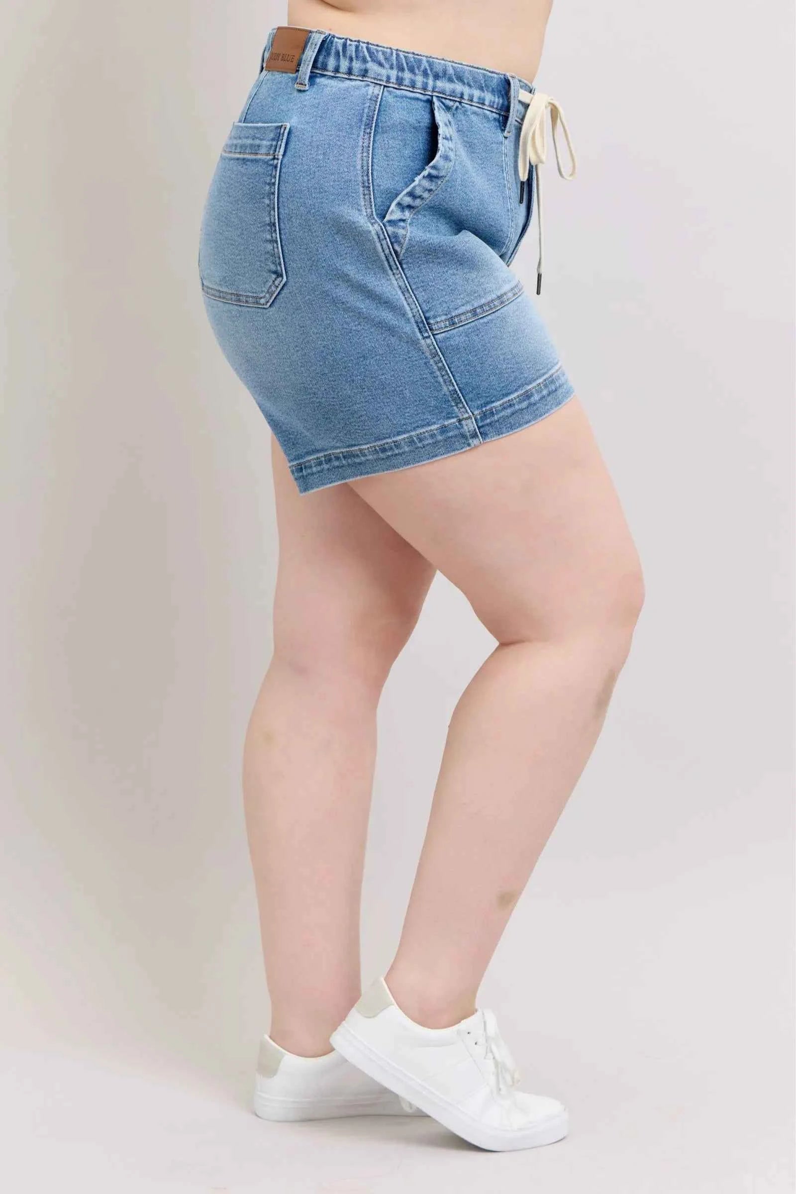 Judy Blue Plus Size High Waist Vintage Wash Denim Shorts 1053eac7-ec58-40ba-88fd-2c0bf0666f25-Max-Origin