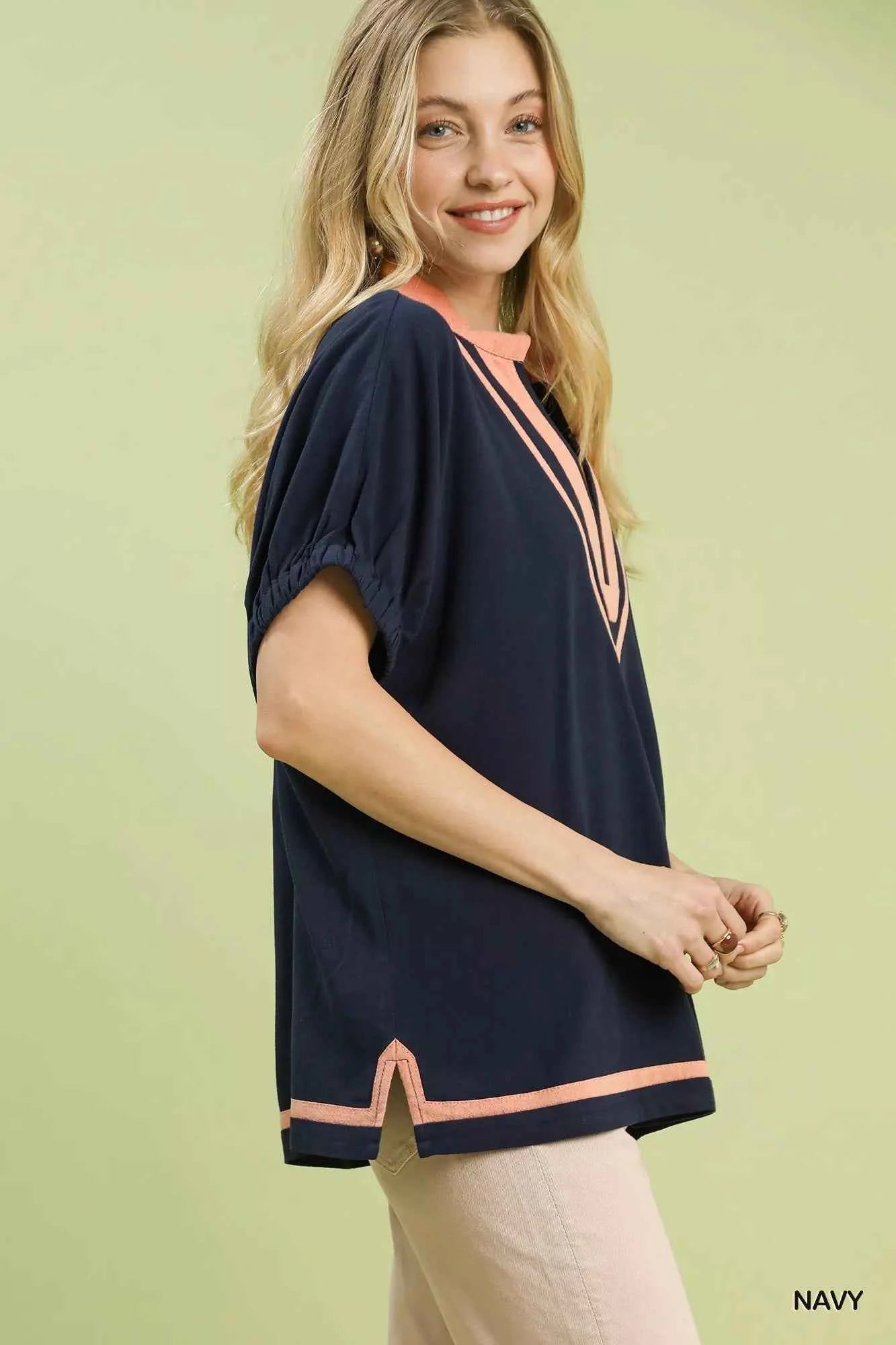 Umgee Linen Contrast Trim V-Neck Blouse 10821dcd-c771-495d-b682-d21081a2ed65-Max-Origin