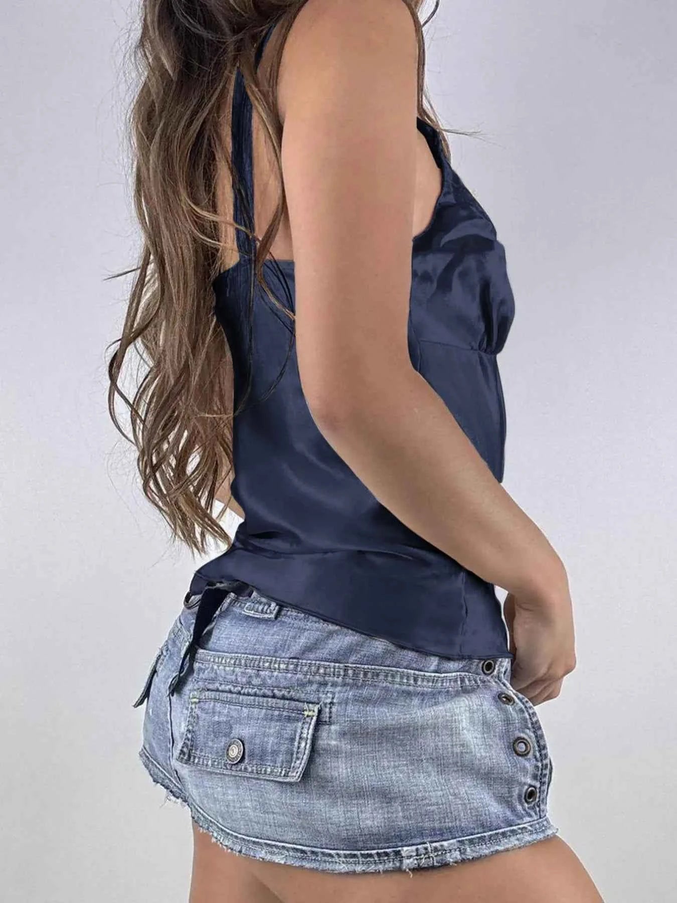 Lace Trim V-Neck Cami Top 10b370af-e07b-4489-8126-6a762ffb034d-Max-Origin
