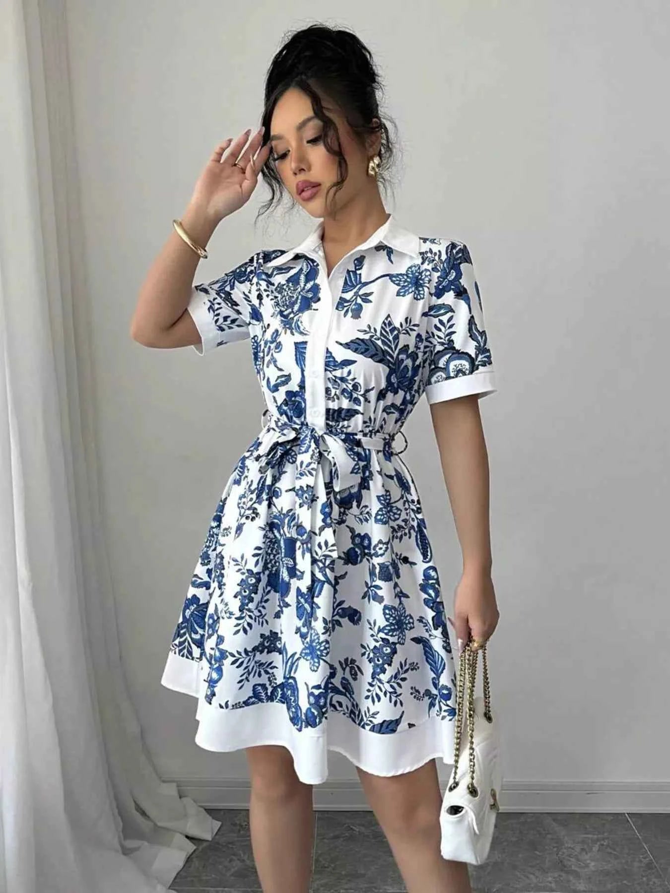 Floral Print Button-Front Shirt Dress 10b923b130bd426496a4e2212d2d5f3a-Max-Origin