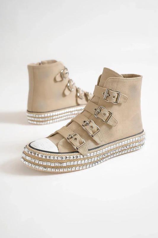 Beast Fashion Multi-Buckle Straps Studded Platform Sneakers 10c6ed85-87c6-4ced-8518-32b646ad7dfd-Max