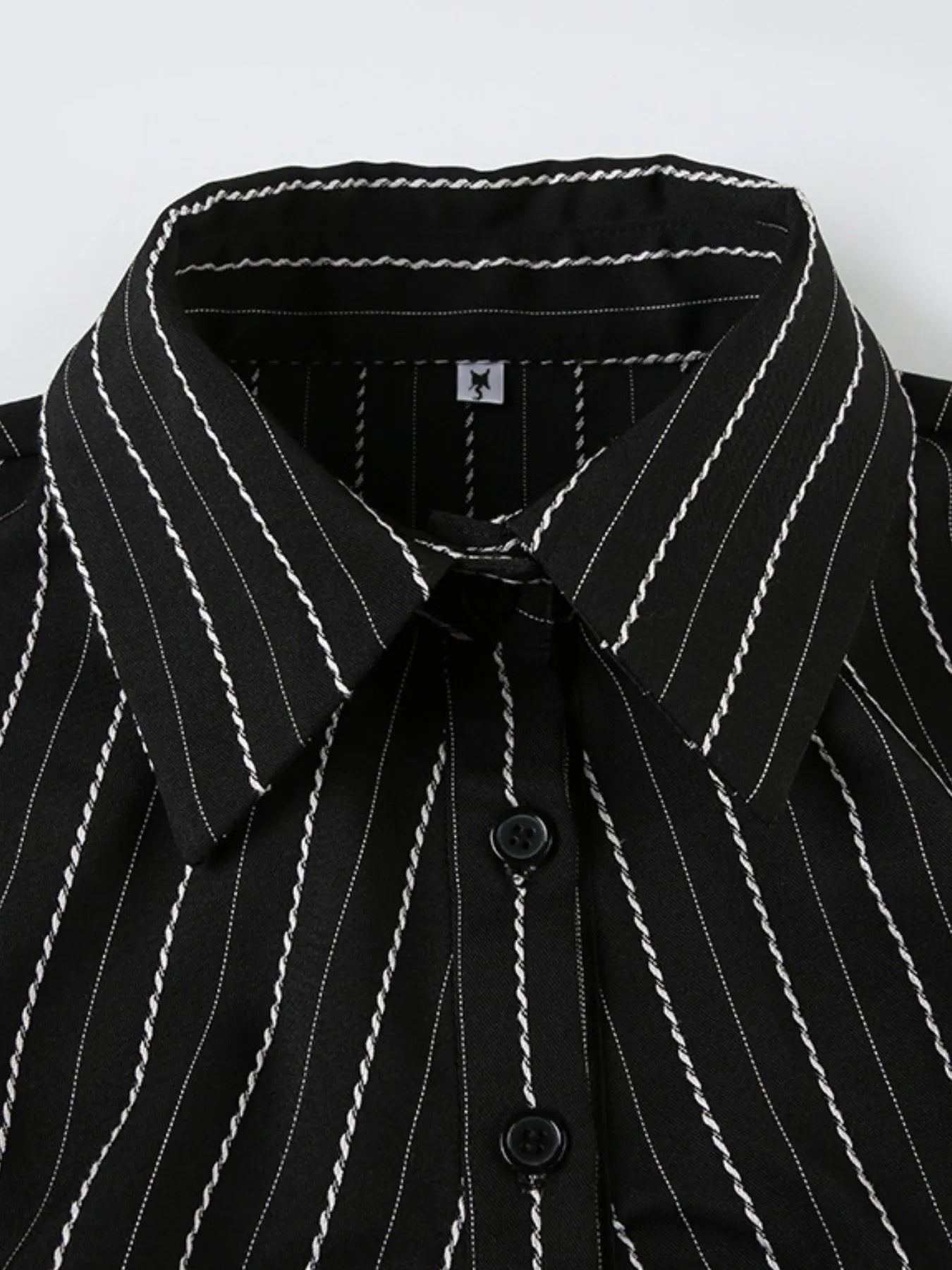 Striped Button-Down Collared Neck Shirt 10cca55e-b935-4796-8fb9-764ef035c40c-Max-Origin