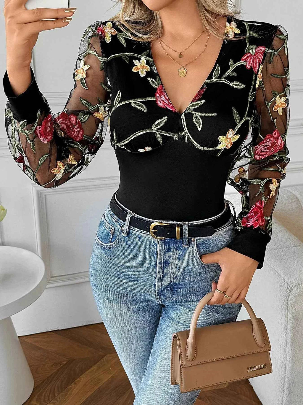 Floral Mesh Sleeve V-Neck Top Black 10ce8af99e1040ffa1ca81cf3d017475-Max-Origin