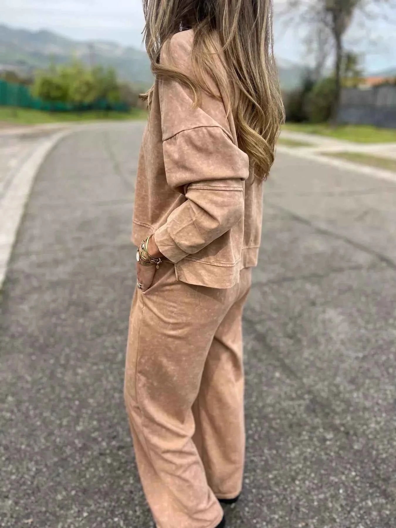 Full Size Washed Round Neck Top and Drawstring Pants Set Plus Size 1177120df2f443ec90f1dc02db9b6157-Max-Origin