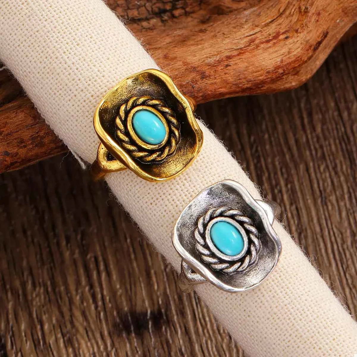 4 Piece Vintage Western Style Bull Head Rings 11e97949-939e-478c-b4f4-ab9f3bc54ba4-Max-Origin