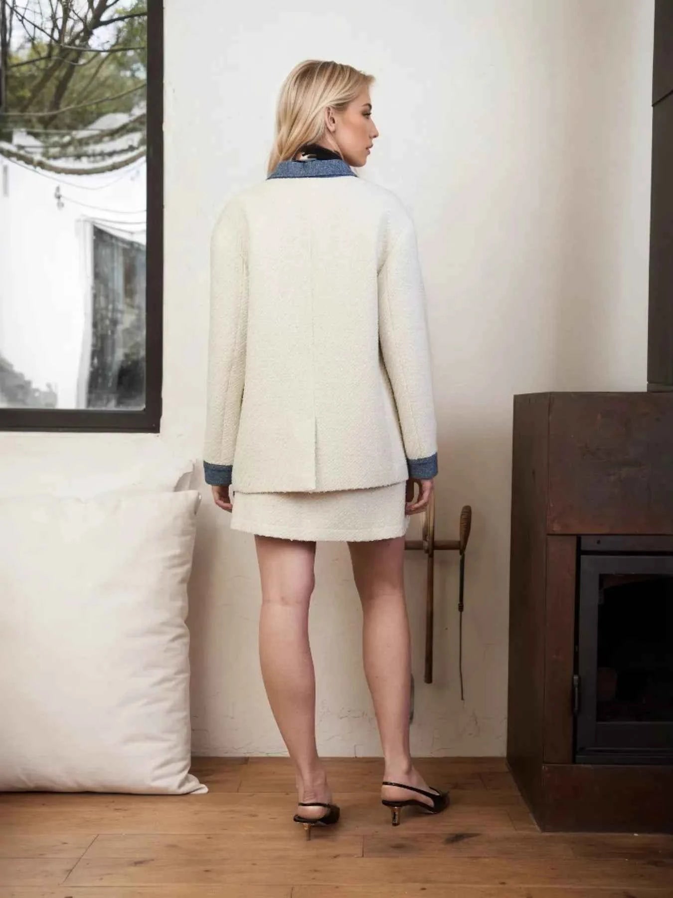 Contrast Trim Button Up Jacket 124d40257d954d489d84a407b3f6d839-Max-Origin