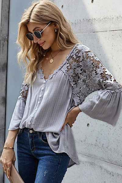 Lace top 12674253_92052848-23cb-4dcf-904a-320c62040a07