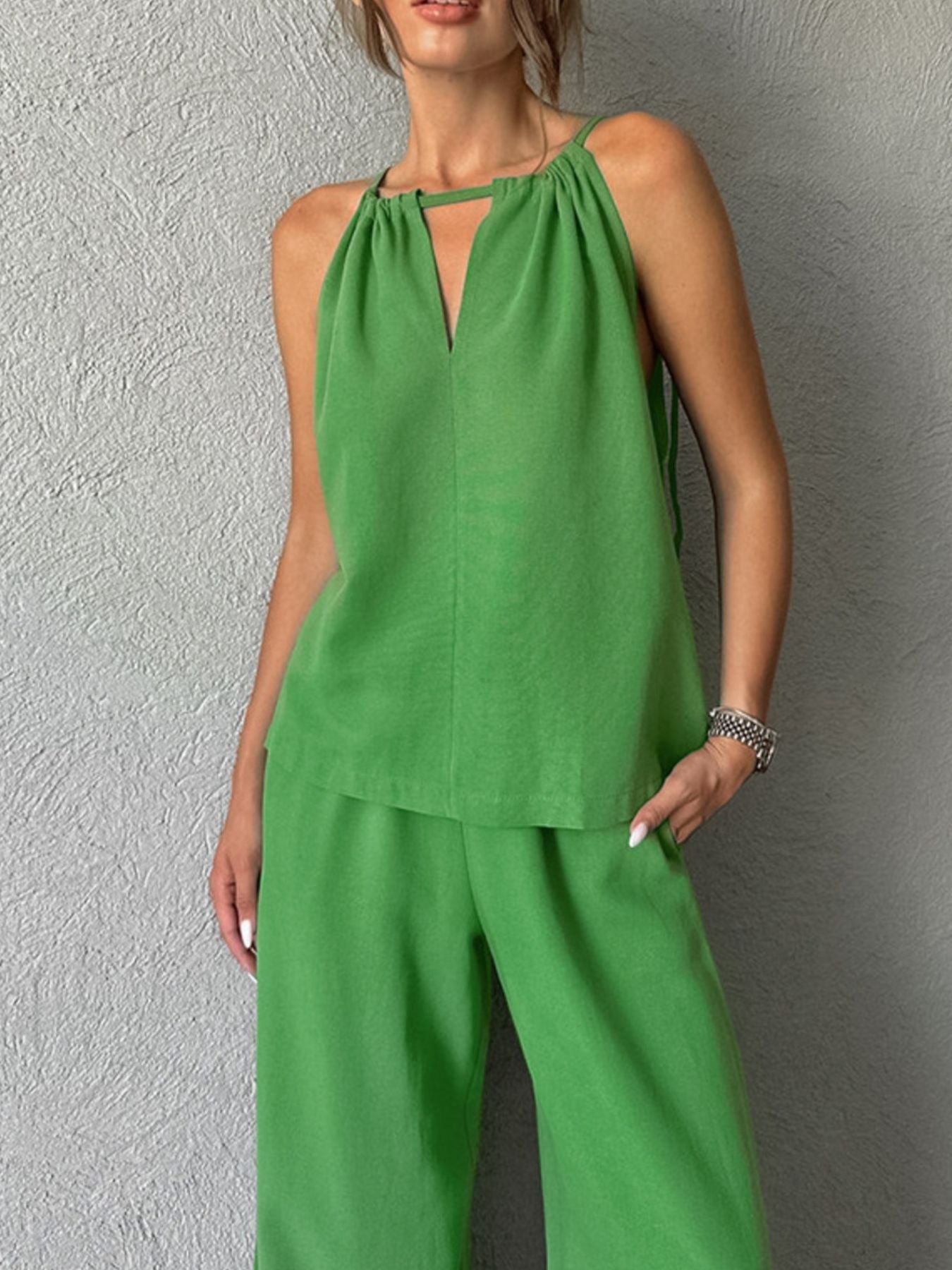 Cutout Tank and Wide Leg Pants Set 12854159-ee34-4c7d-a881-3f1032f883f0-Max