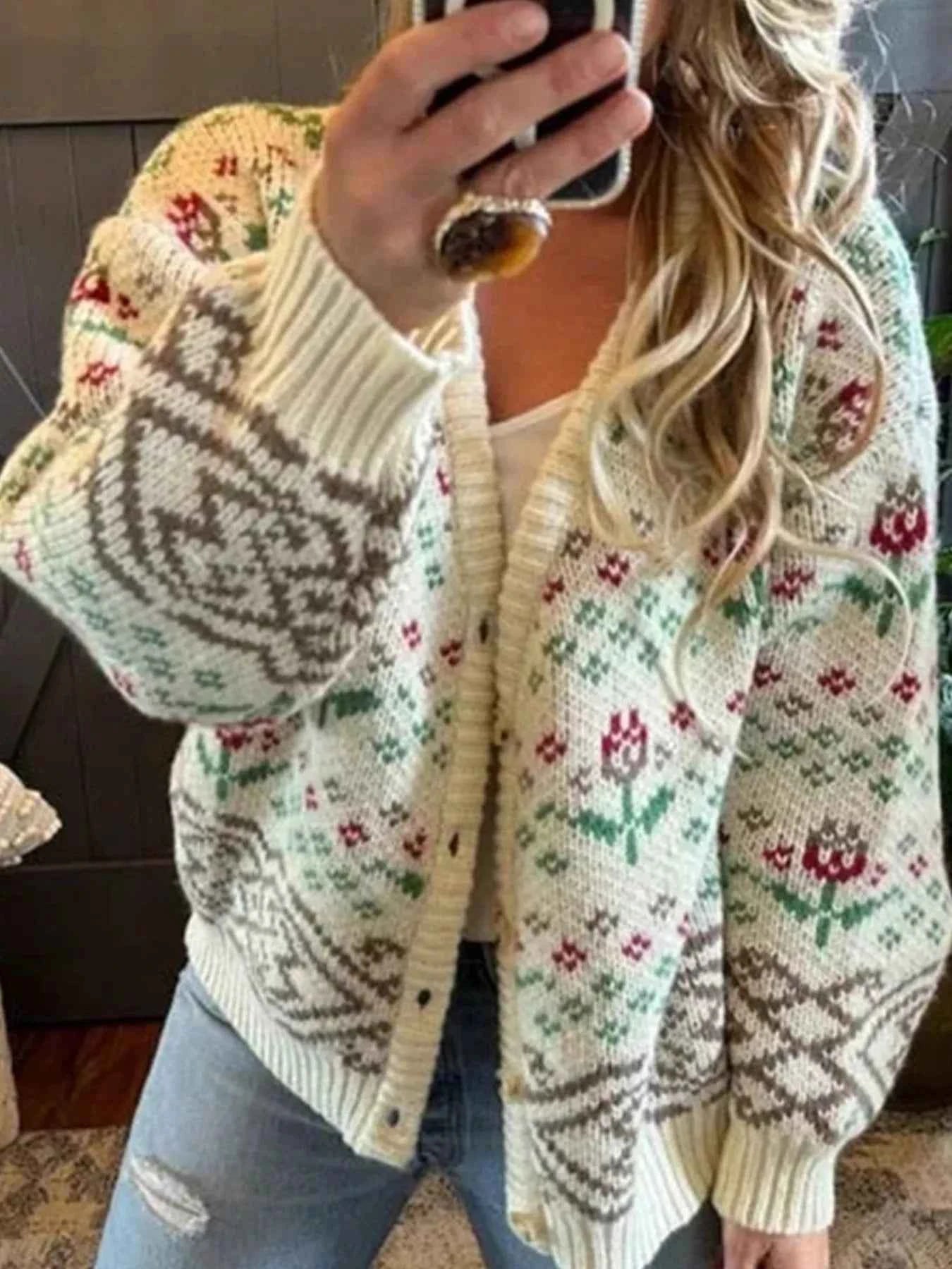 Floral Pattern Button-Up Cardigan 12920c03-62c7-4a0a-9f67-e56cd559eacd-Max-Origin