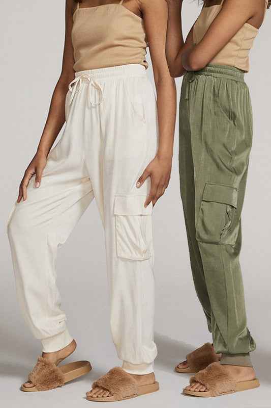 Textured satin cargo pants 13833907_79c08021-2e30-4d51-89c4-d615acd982ce