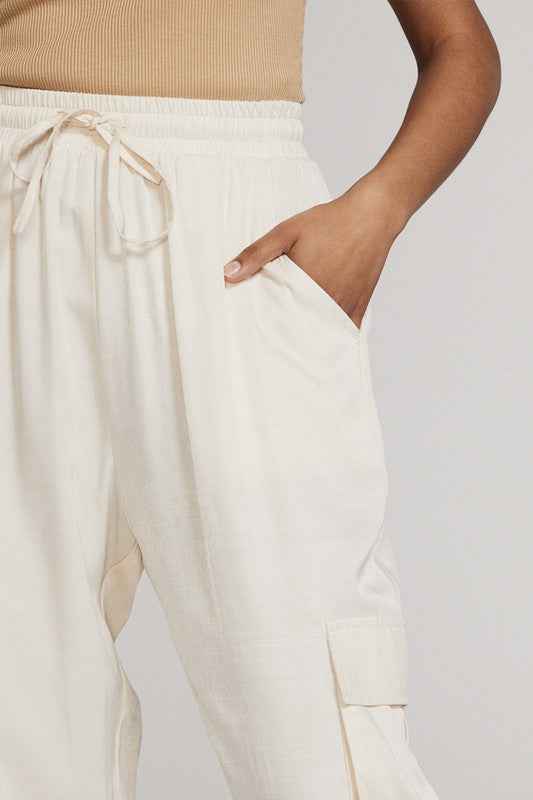 Textured satin cargo pants 13833907_db055b3e-4c0d-4292-864f-6c70e43da1b4