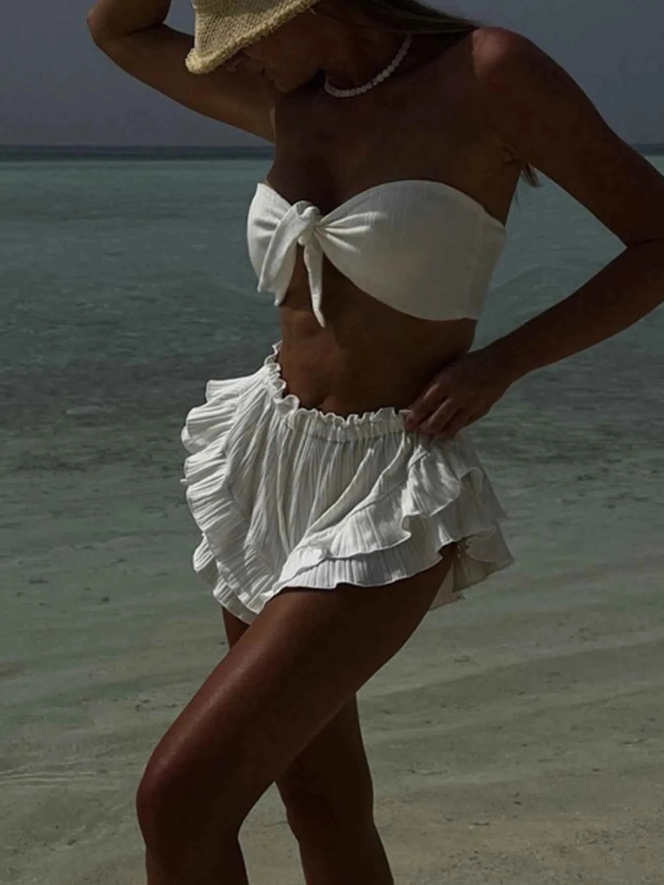 Sweetheart Neck Tube Top and Shorts Set 138471a9-4b94-4d95-b589-04e4254c5944-Max-Origin