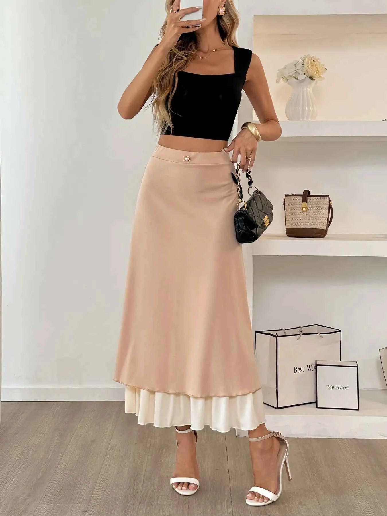 Layered Midi Skirt with Contrast Hem Detail 13c205f68e7d4e6386bfe01f3451ef98-Max-Origin