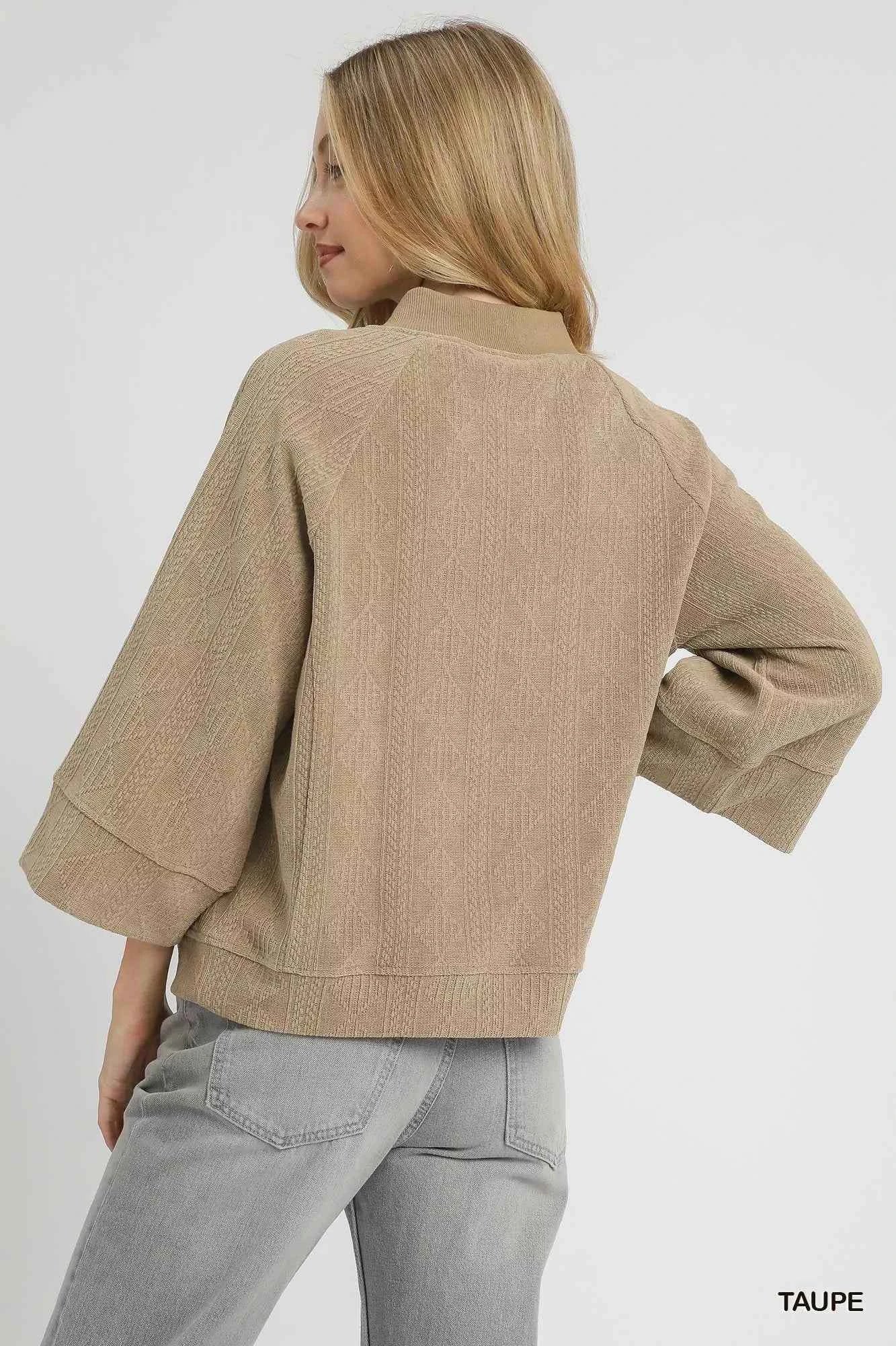Textured Knit V-Neck Top 13e96ea7-4888-44b0-b65a-f465cea60b97-Max-Origin