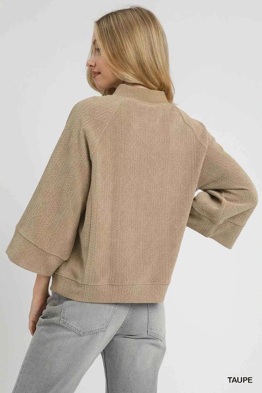Textured Knit V-Neck Top 13e96ea7-4888-44b0-b65a-f465cea60b97-Max-Origin