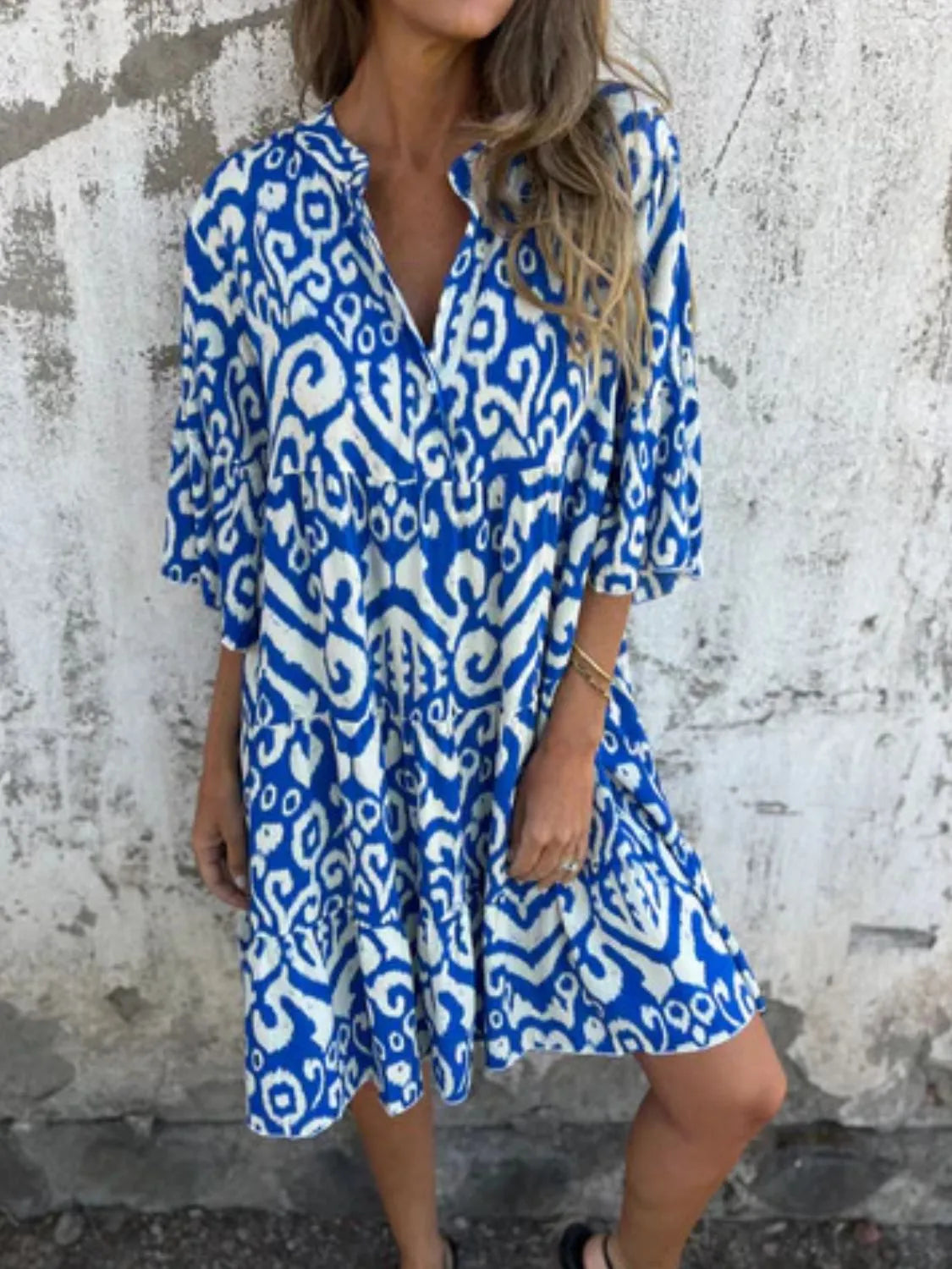 Full Size Printed Notched Half Sleeve Dress Plus Size 13f0b186-3c1d-49ec-81fb-77e95e69068f-Max-Origin
