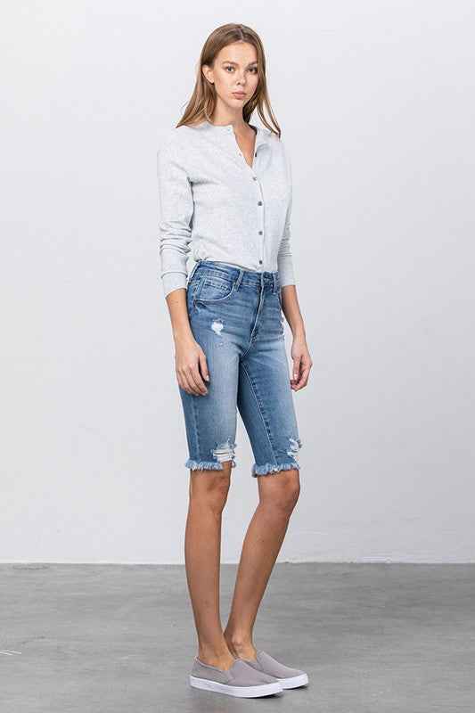 HEAVY AND LONG FRONT DESTROY BERMUDA 14098914_05db71b0-27b4-4663-92df-49aadc4c4282