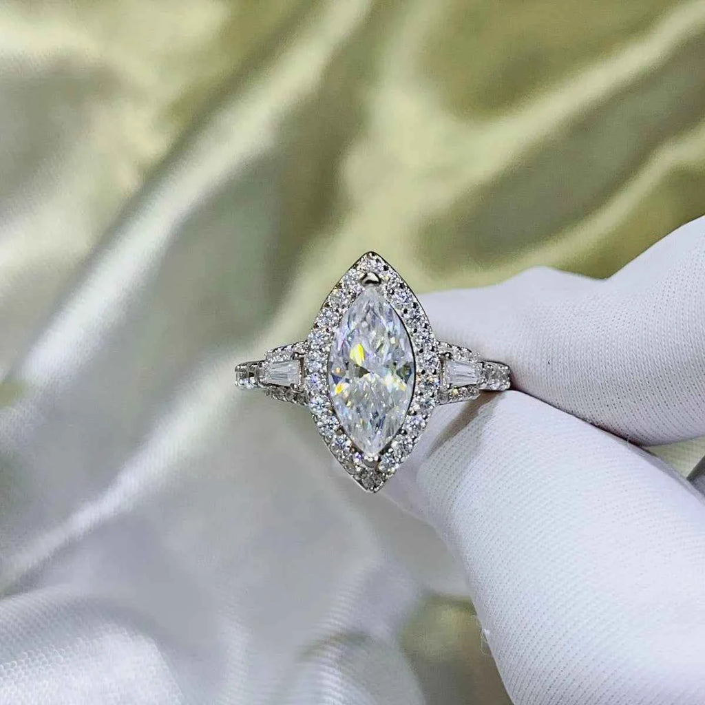 2 Carat Moissanite 925 Sterling Silver Ring 142877fe-dcf3-48c8-ba27-ed09ff68dea9-Max-Origin