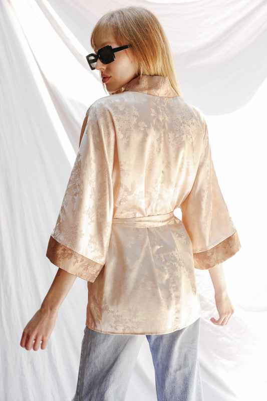 Tonal jacquard kimono 14619505_9e1a5fd4-2db7-4966-9c15-dbd80202bbb4